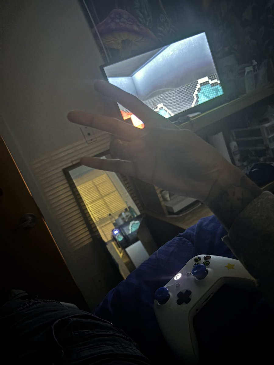 n5offgrid_'s tweet image. gotta update ts🫠#collegelife #upperclassmen