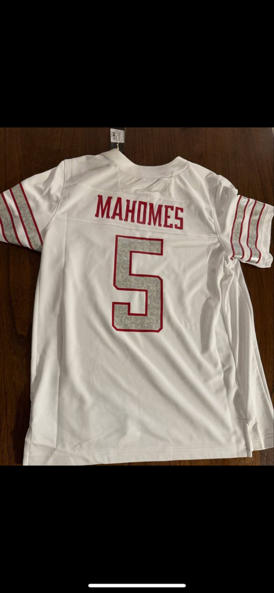 Join us for the annual tree lighting at Canyon West! Off Marsha Sharp and Milwaukee with giveaways, lights and more!