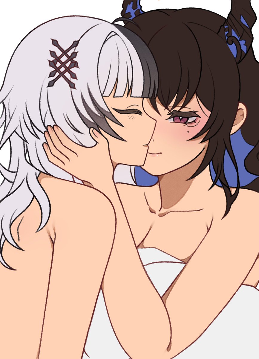 Selin comm open 🪷 tweet media