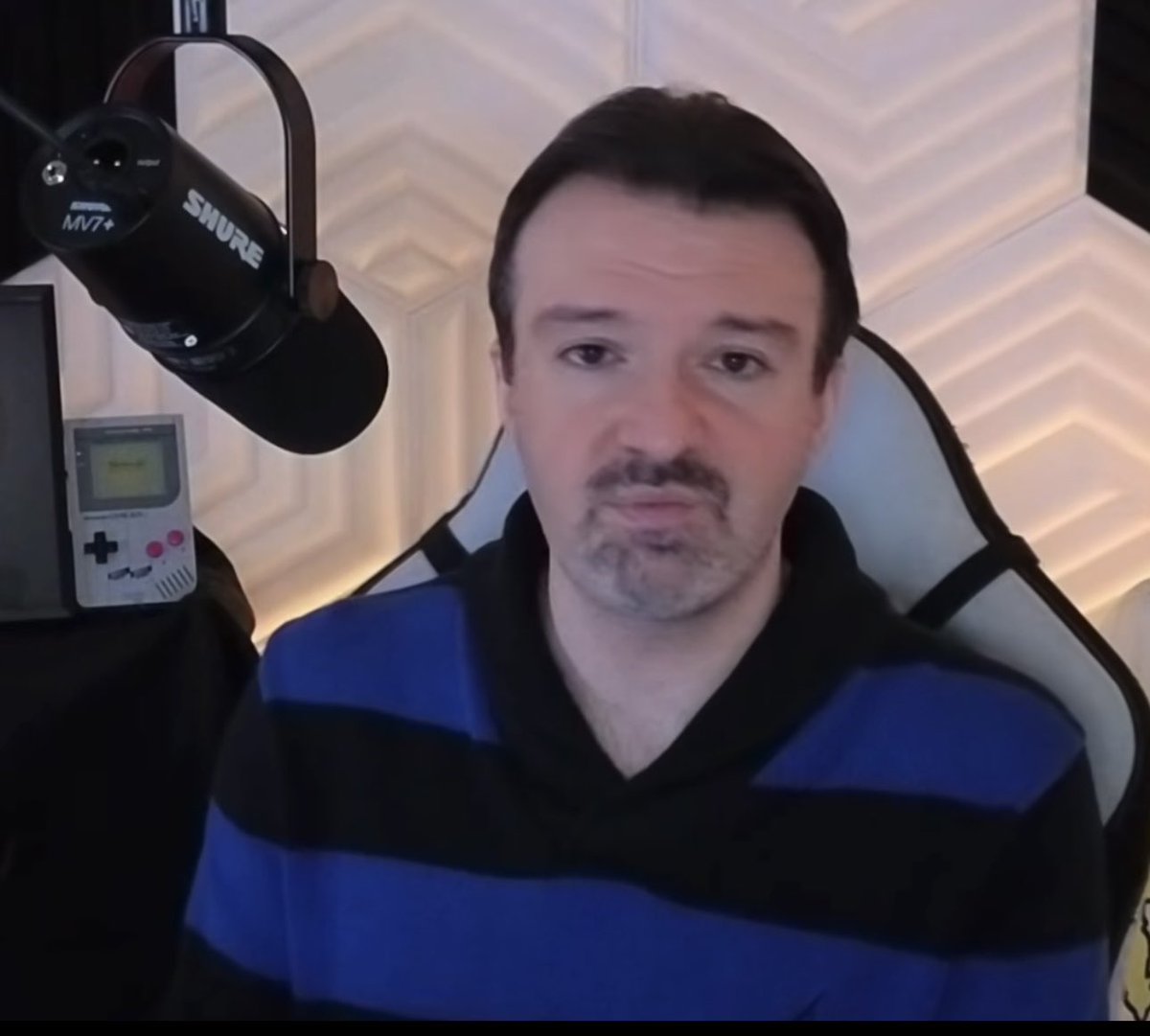 Tᗩ᙭ ᕼEᗩᗪᖇOOᗰ tweet media