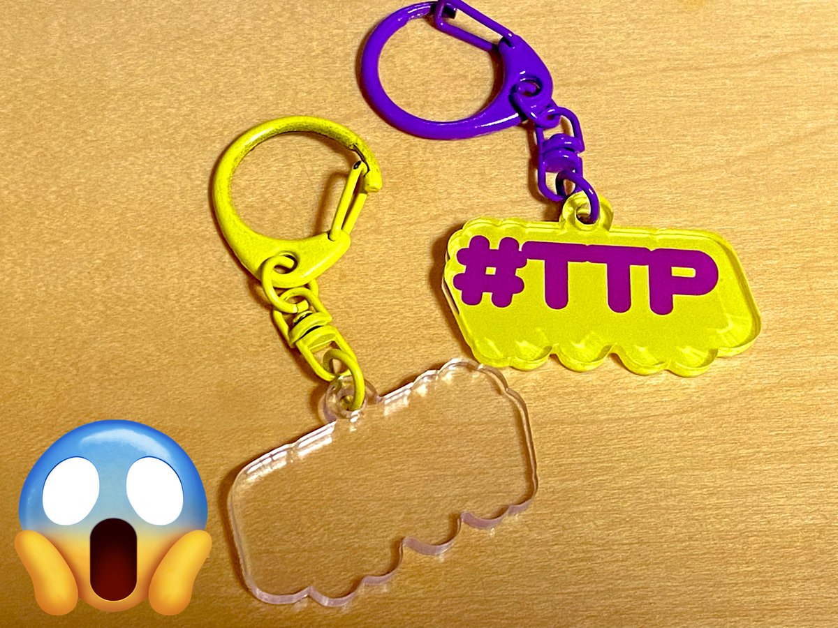 mo_fu_mo_fu_mo's tweet image. 気づいたら文字が行方不明に😱😱😱
綺麗に透明になってしまってちょっとウケたw
部屋の中には見当たらないので、町のどこかにヒラリと#TTPが…
有難いことに色違いがあるのです
君の出番だヨ😉