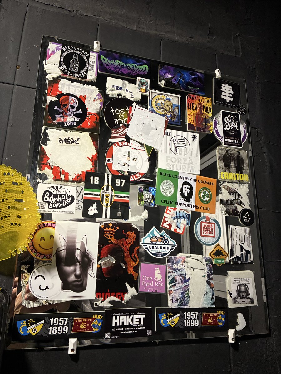 Ekta speil i Budapest 🇭🇺

<a href="/UltrasStavanger/">Ultras Stickers Stavanger</a>