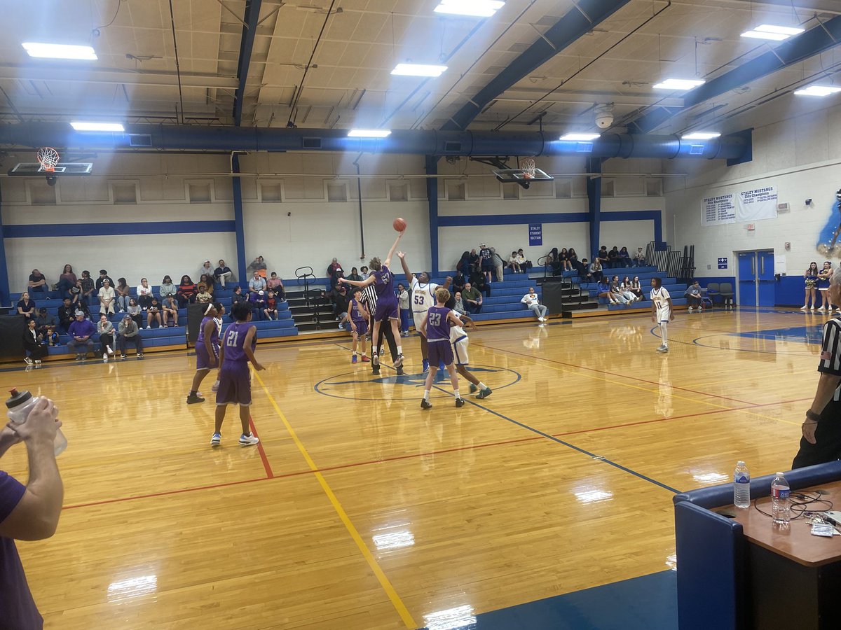 Coach_Sims_5's tweet image. TIP OFF TO THE 8TH 25-26 BASKETBALL SEASON
#NEXTSTEP
#DAYBYDAY

@CoachSwanVandy @CWillVandy