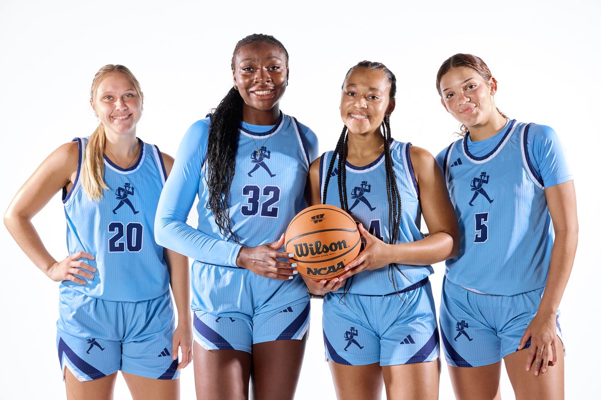 MMTHStudio's tweet image. There’s no place like home 🏠 

🏀 @IchabodWBB 
📍@wusports