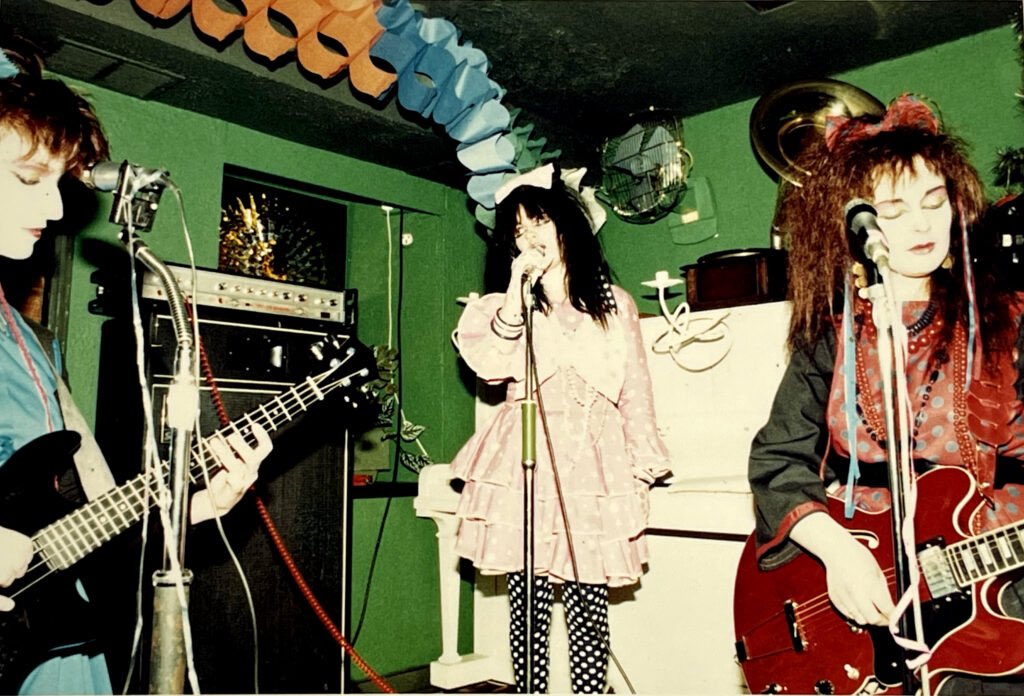 strawberry switchblade's first ever live performance, 1981