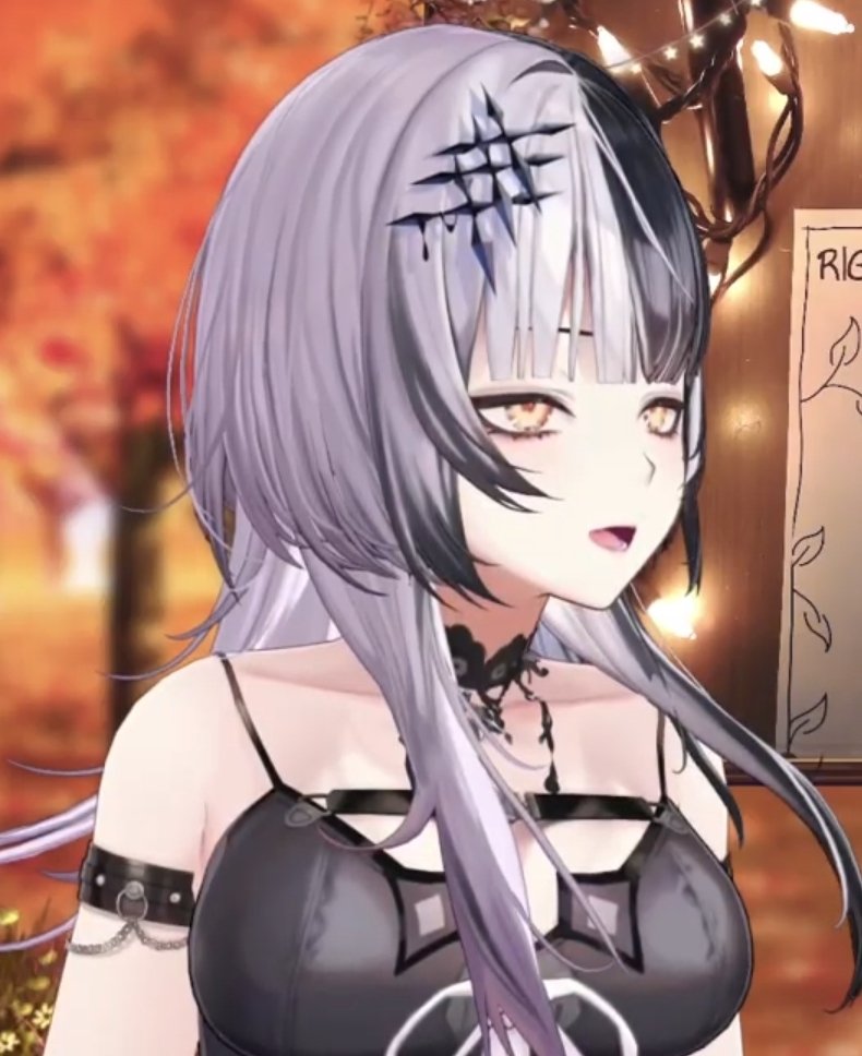 She always shine brightly like a diamond🤍🖤 #ShiorinOnAir