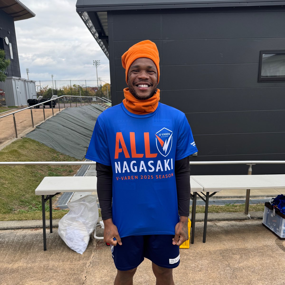 v_varenstaff's tweet image. 🔷𝘼𝙇𝙇 𝙉𝘼𝙂𝘼𝙎𝘼𝙆𝙄 𝙋𝙍𝙊𝙅𝙀𝘾𝙏🔶

いよいよ明日はホーム水戸戦🔥

ALL NAGASAKI Tシャツを着て共に戦ってください🤝
Tシャツはグッズとして販売中‼
v-varen.com/ticket_goods/2…

#vvaren #ALLNAGASAKI #獲るぞTEPPEN 
#マテウスジェズス