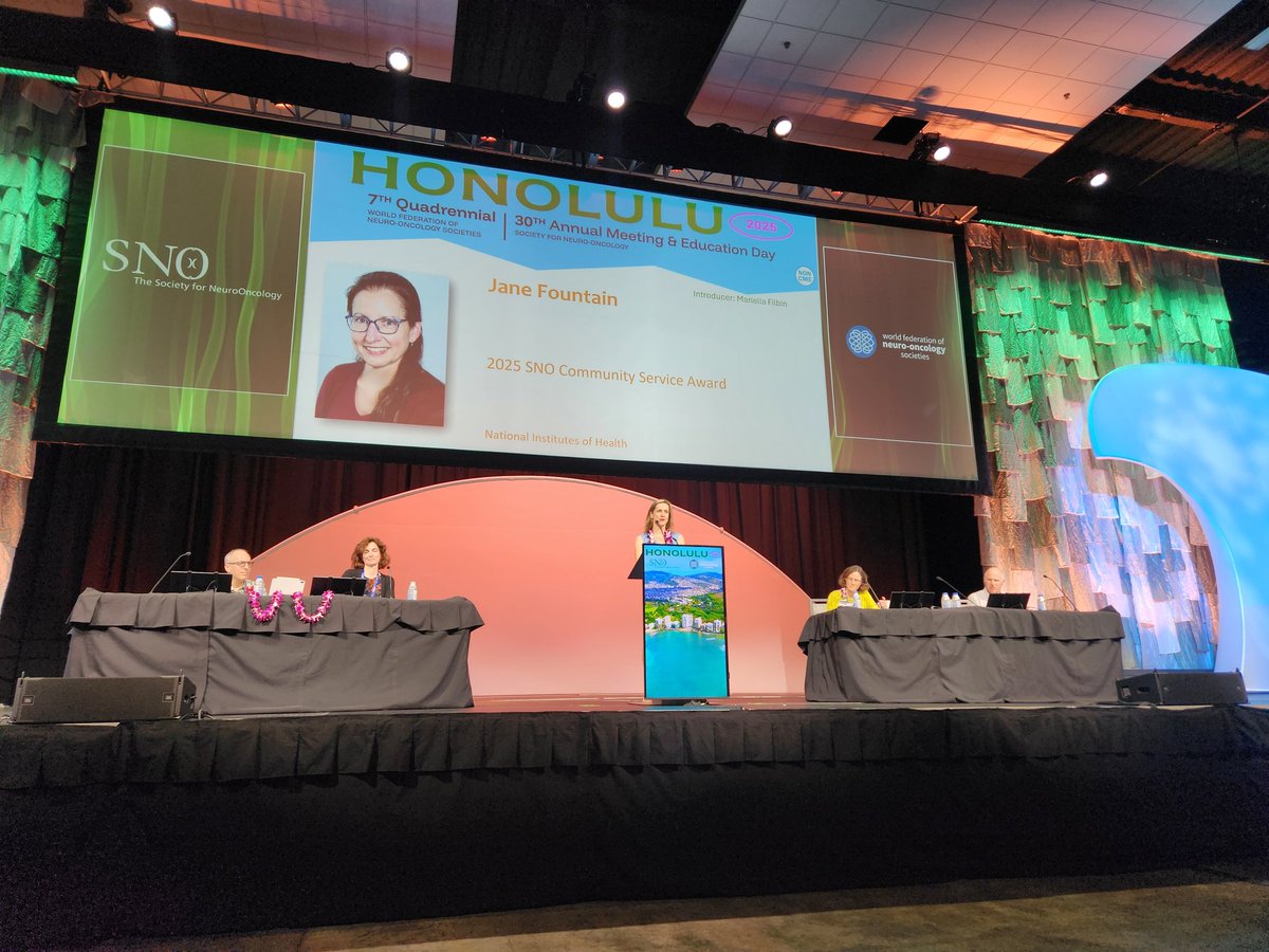 NeuroOnc's tweet image. Congratulations to Jane Fountain for receiving the 2025 SNO Community Service Award. #SNO2025 #WFNOS #ScientificMeeting