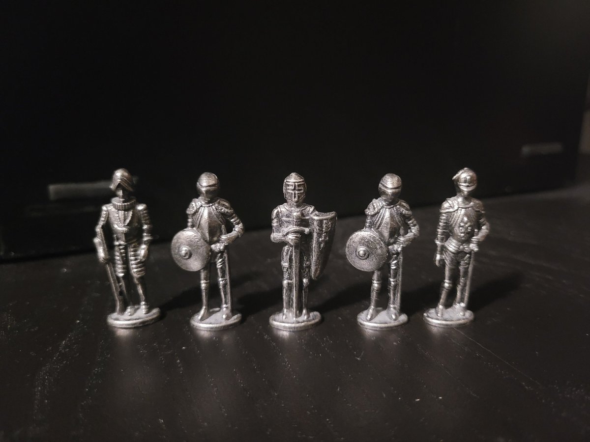 tylxr_collxcts's tweet image. Metal Westair Knights
$1.25 thrift find.