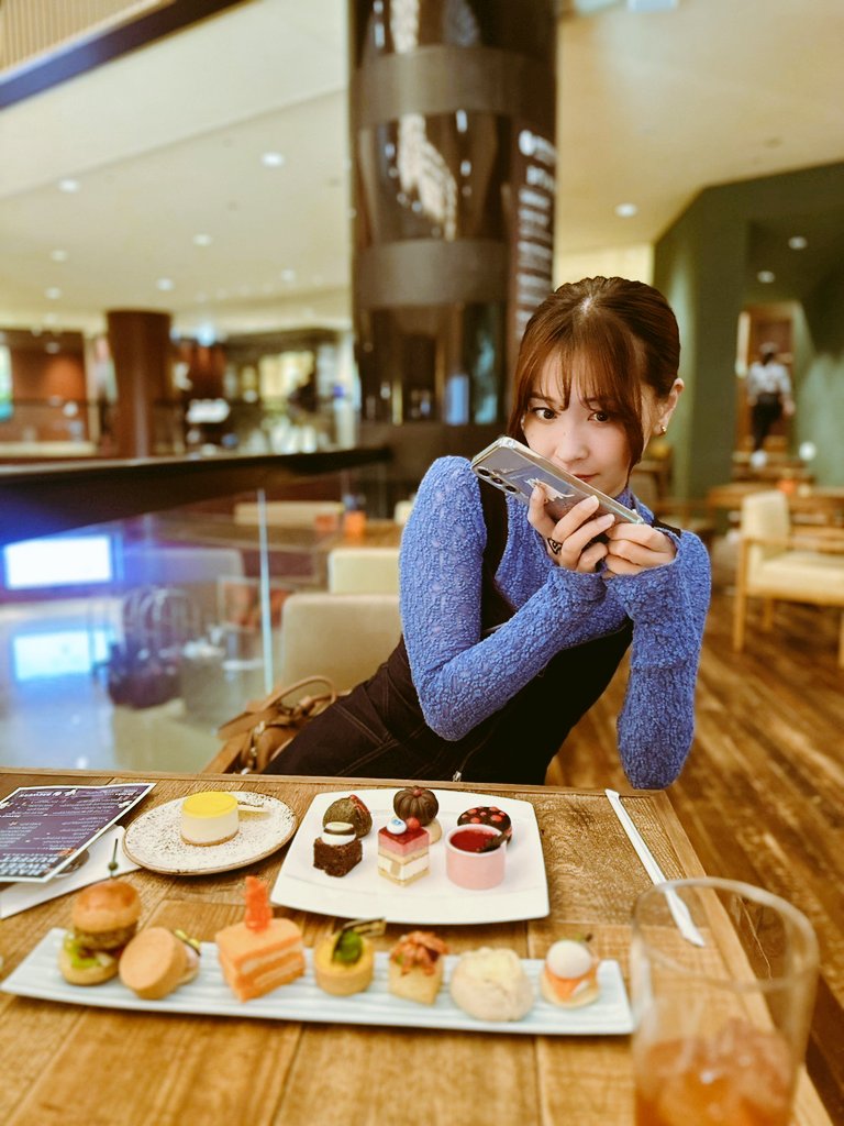 今日から三連休なのか！　
皆様、楽しい休日をお過ごし下さい☺