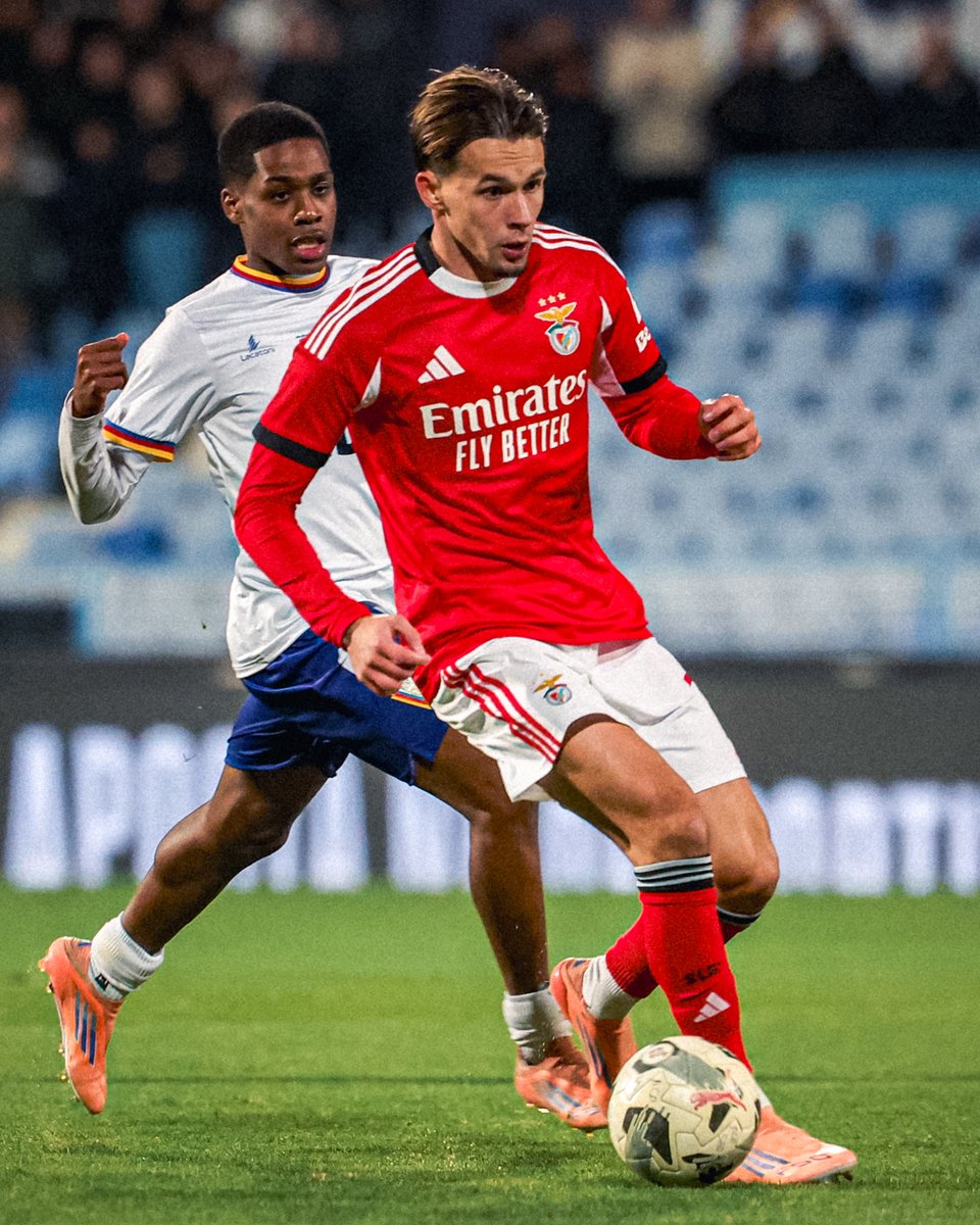 slbenfica_en's tweet photo. 🎞 #ACPSLB files.

#PortugueseCup https://t.co/m7xBpu5b4o