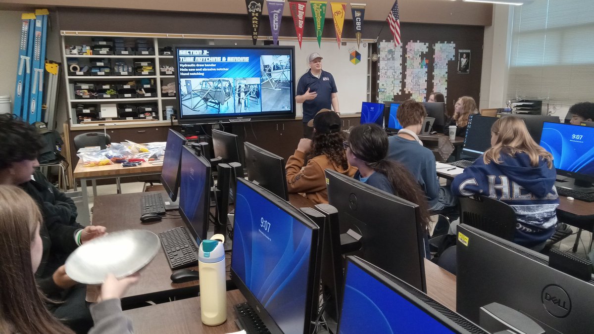 Seth Wallace tweet media