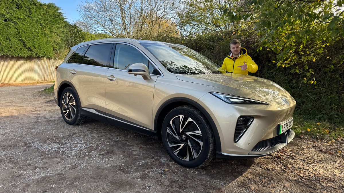 Also drove the new MGS6 EV this week, which is a very spacious and very sensible electric SUV, that is actually on sale now.

Highlights:
- 77kWh battery
- 144kW DC charging
- Heated seats standard on all trims
- Gigantic frunk

Review will be out next week!