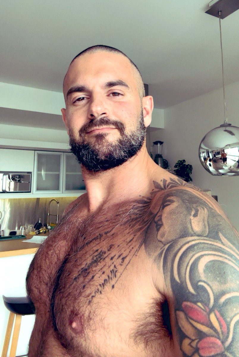 Su pelado de confianza ª