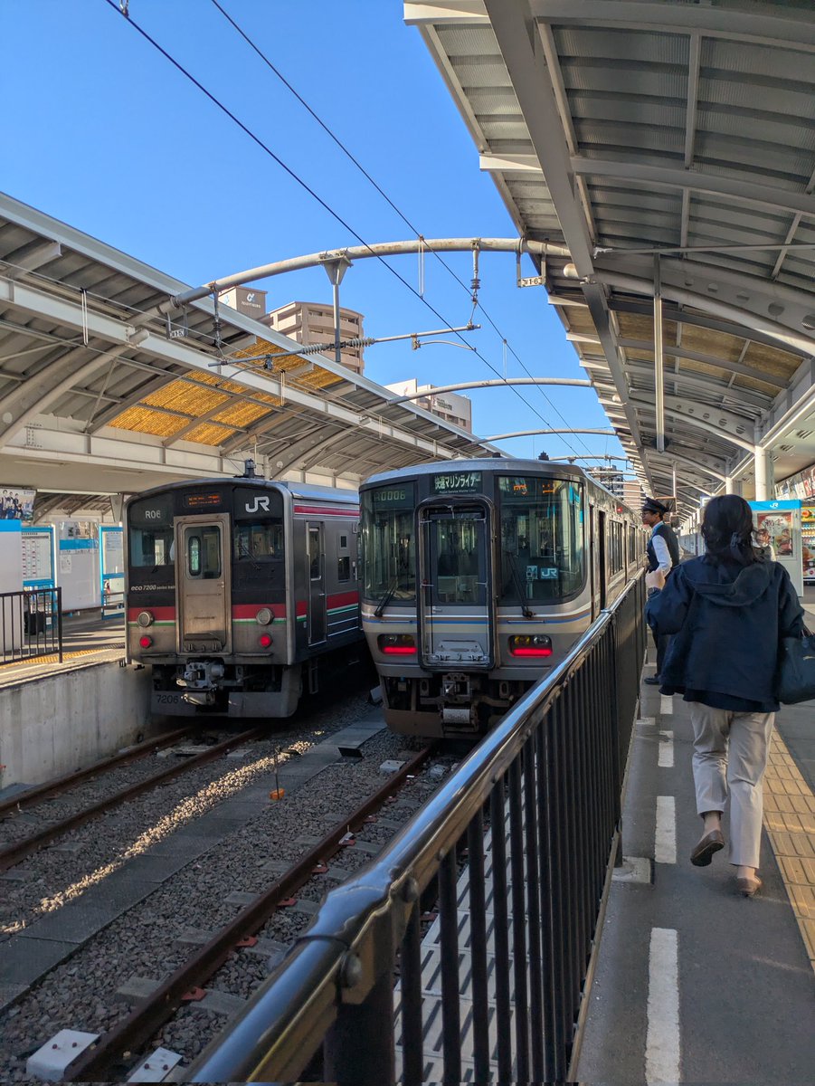 おや、マリンライナーの様子が、、、？
イカツイ顔のあいつはどうした
忘れてきたか？(んなわけない)