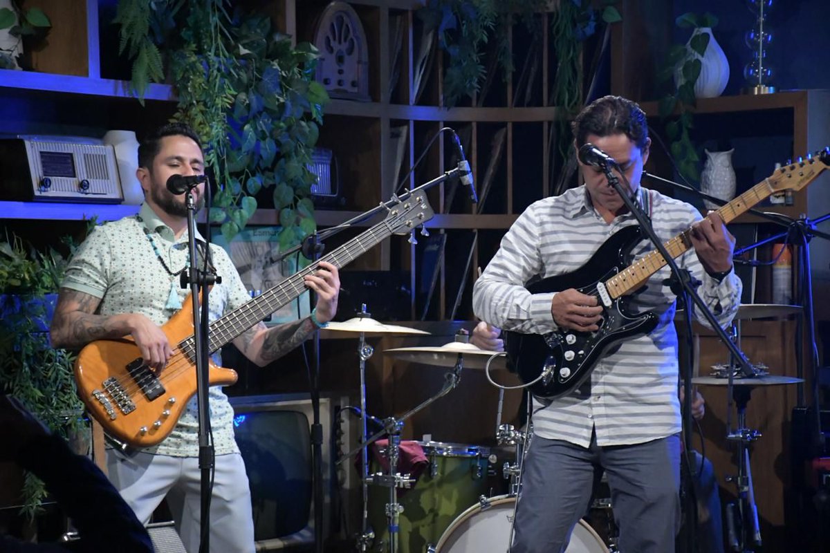 EspejoDelPoder_'s tweet image. Con Crimen, de Cerati, fundadores de Los Aguas Aguas lanzan su nueva banda: “Easy &amp;amp; Tropical Machine” espejodelpoder.com/con-crimen-de-… a través de @EspejoDelPoder_