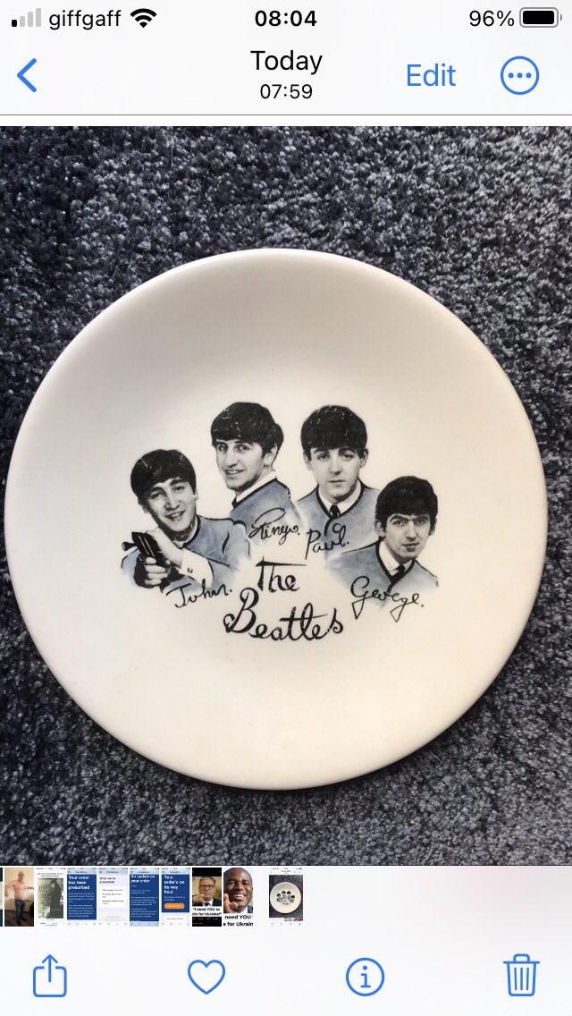 pauljg1956's tweet photo. @MonikaWiesak This sandwich plate,was bought for me,for my 7th birthday Feb 1963,I was using it at teatime Nov
22nd,when cartoons we were watching,had a News flash about
JFK in Dallas,I still use it to this day. #JFK #TheCIA #Didit https://t.co/pZwuZWn0Db
