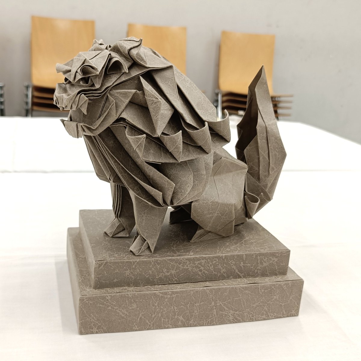 なんと、レザックで糊付け・ウェットフォールディング一切無しです