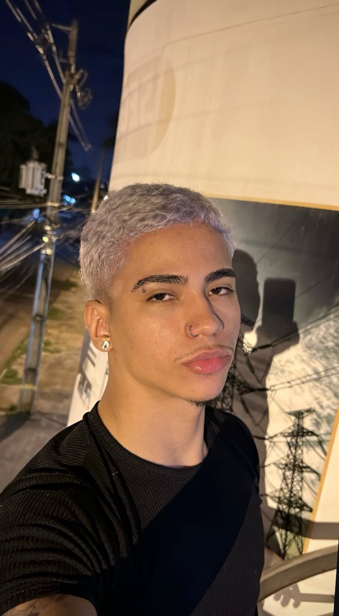 Navde01's tweet image. 👀