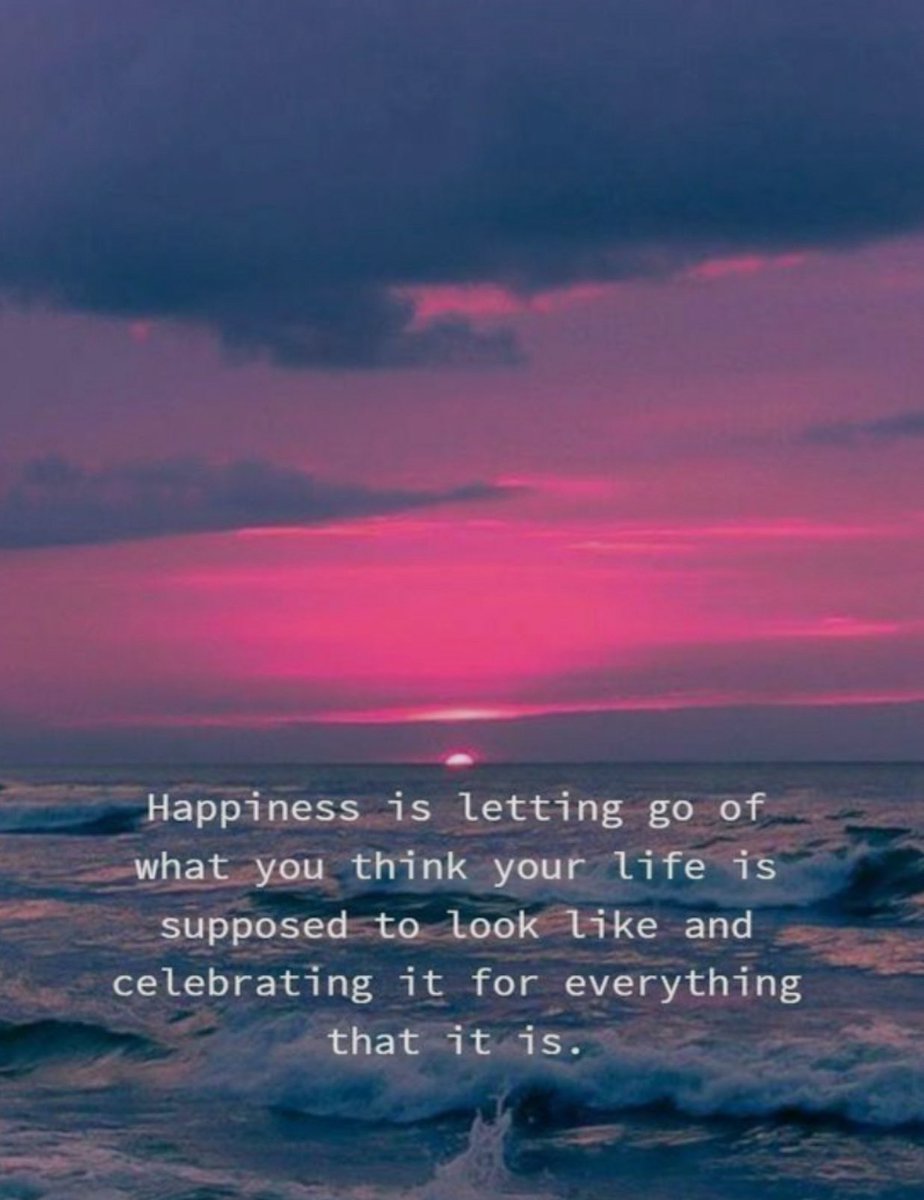 StirMixxalot's tweet image. #FridayThoughts🍸