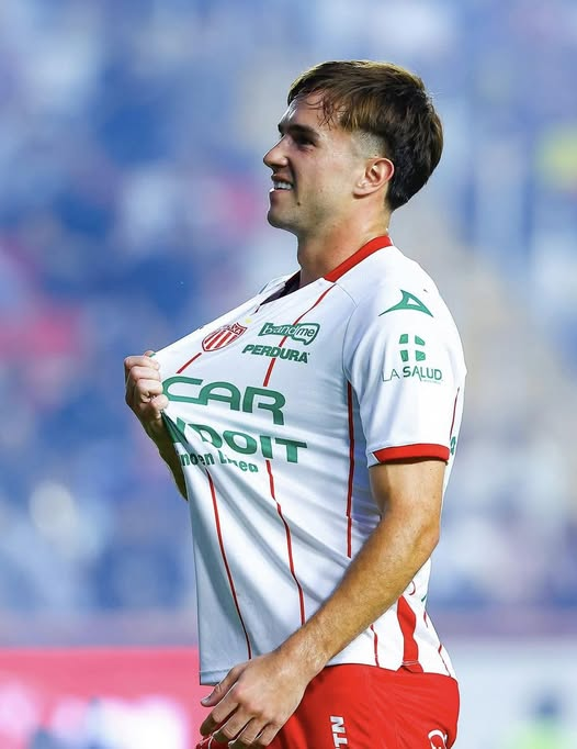 Statiskicks tweet media