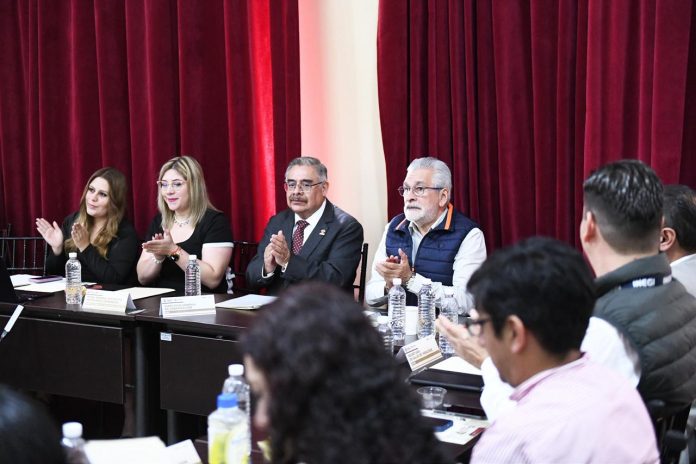 EspejoDelPoder_'s tweet image. Participa Alberto Islas en Sesión del Consejo Estatal de Población espejodelpoder.com/participa-albe… a través de @EspejoDelPoder_