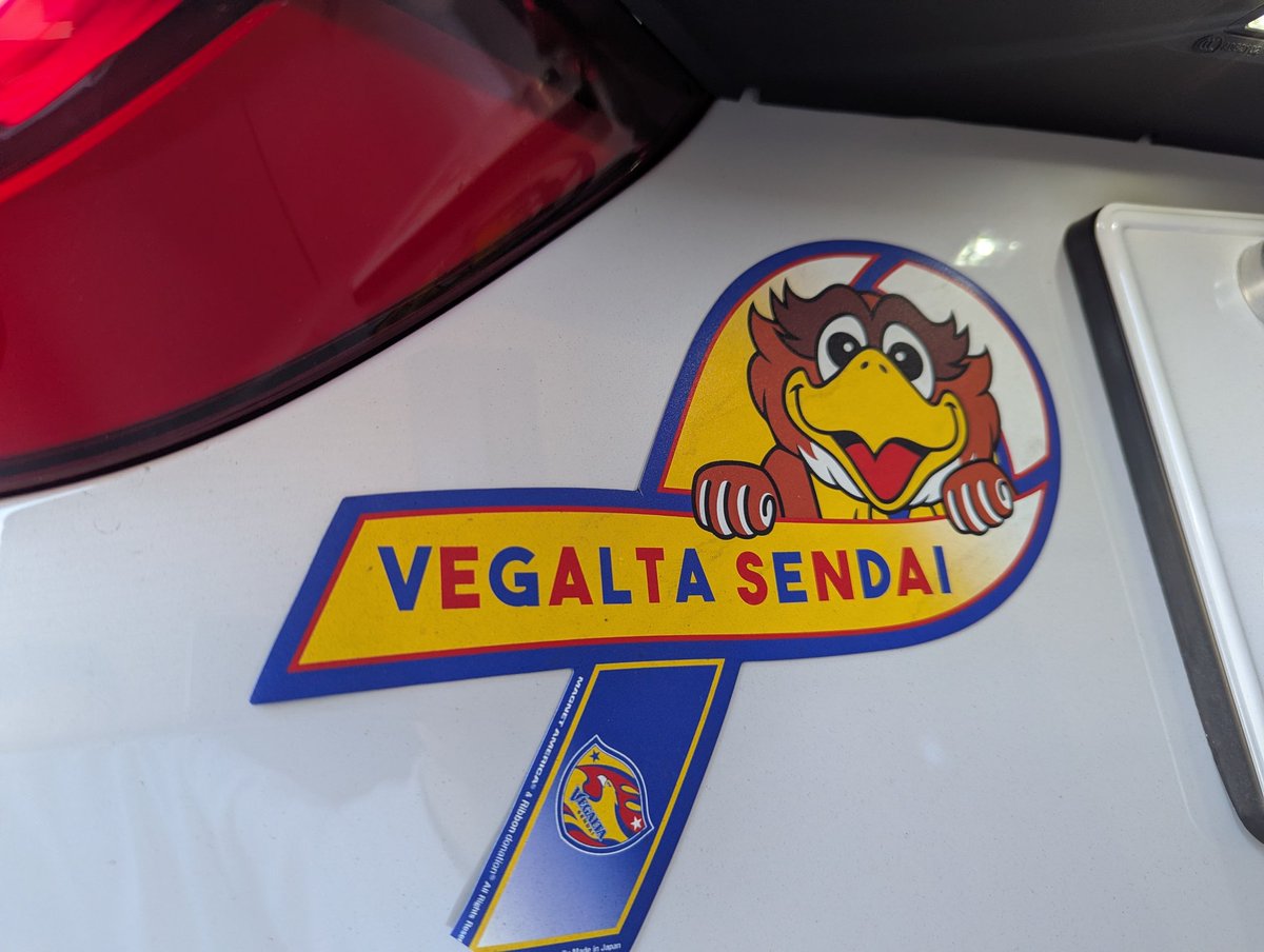だいベロス tweet media