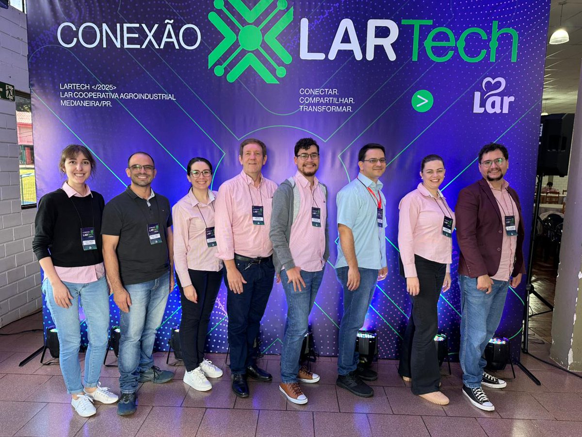 Fechou o LarTech 2025 Conexão (17/11-19/11), com muita energia e troca entre as equipes

Parabéns a todos que fizeram esse evento acontecer

Fotos: banner do evento, equipe de TI e o squad agroTech team, primeiro squad da Lar Cooperativa Agroindustrial

#LarTech #LarCooperativa