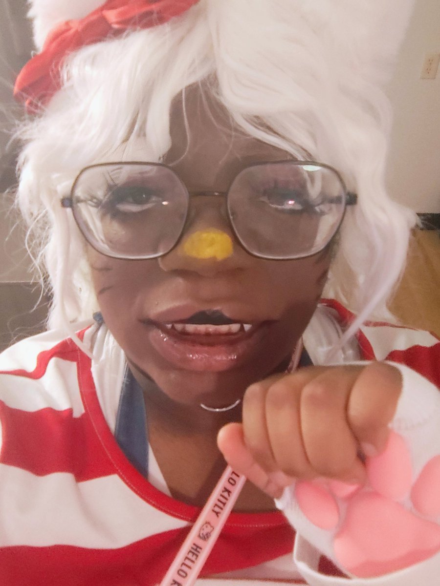 GothicSauce_Cosplays tweet media