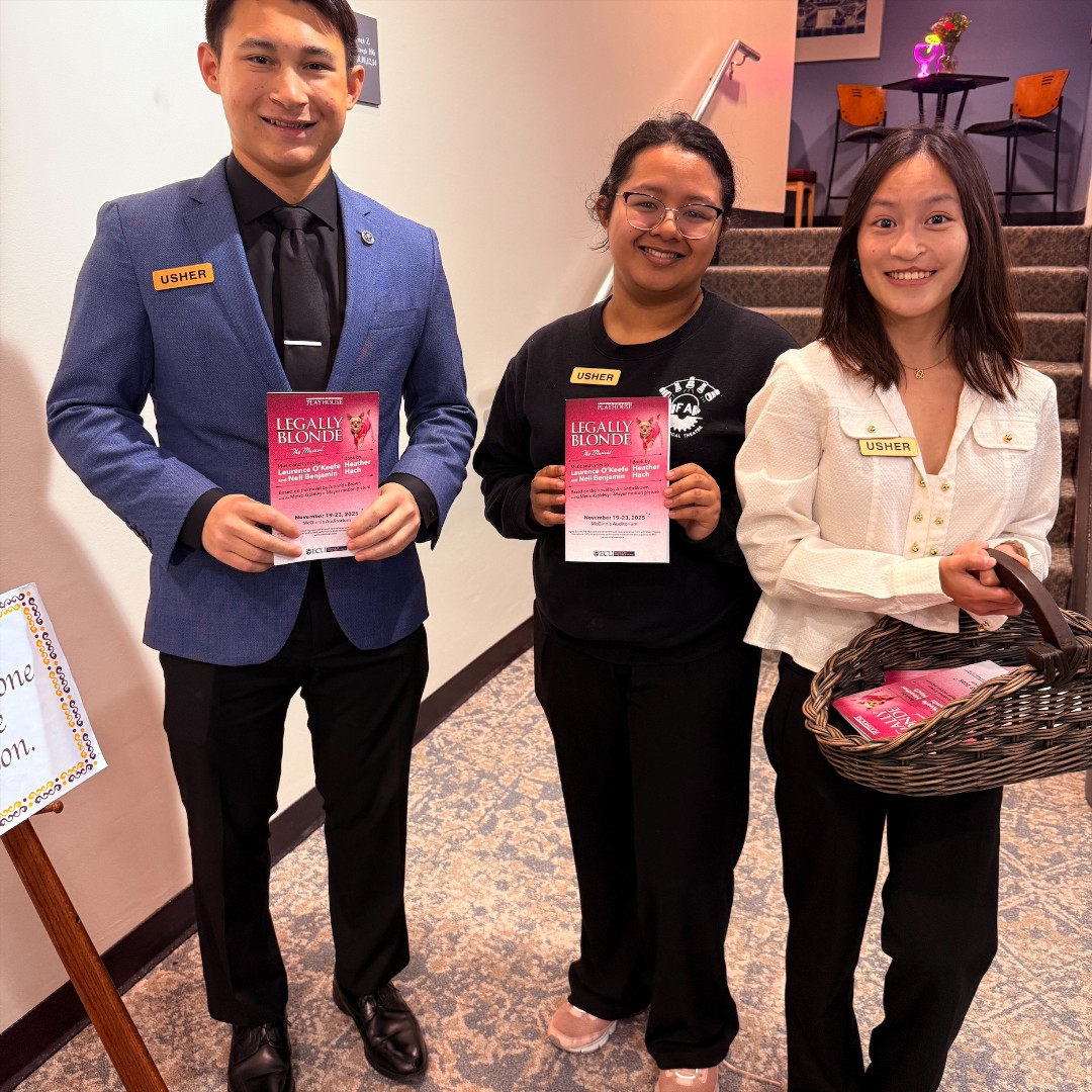 Some of our #BrinkleyLane Scholars supported the arts this week by volunteering to usher for the School of Theatre and Dance's performance of "Legally Blonde" — which allowed them to see it for free!