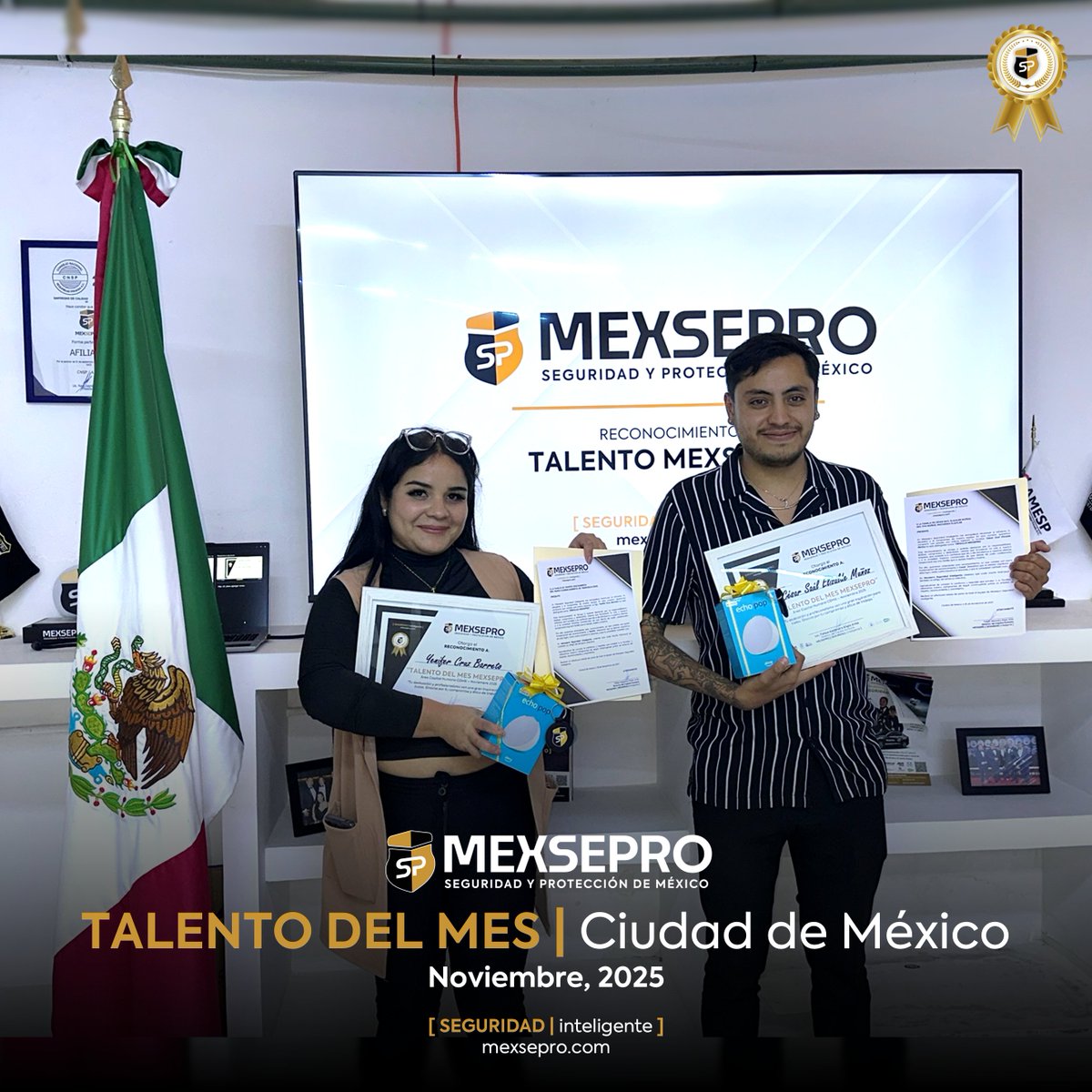Esta semana reconocimos a nuestros compañeros del área de Capital Humano en la sucursal CDMX, quienes  han demostrado un desempeño ejemplar, destacando por su compromiso, responsabilidad y proactividad.

👏 Felicitamos a:
- César S. Elizalde M.
- Yenifer Cruz B.