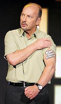 PeterMooreUSA's tweet image. November 22nd marks twenty years since @Xbox 360 arrived, and it still stands as one of the most transformative moments in our industry. We set out to build a console that pushed boundaries, but what truly changed the game was the community that formed around it. Xbox Live…