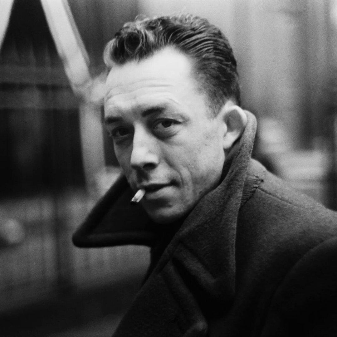 "Quien carece de coraje siempre encontrará una filosofía para justificarlo"

Albert Camus