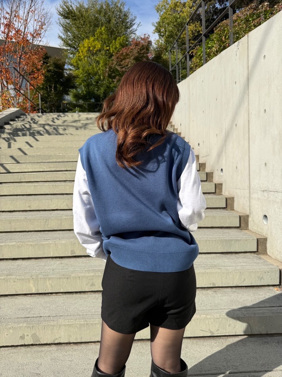 vertical_garage's tweet image. 【HYSFORM】本日発売❤️‍🔥
2025 FALL / WINTER COLLECTION

■ITEM LINE-UP
ARC KNIT VEST
PRICE：¥13,200 tax-in
COLOR：Navy / Brown
SIZE：S / M / L / XL

着用サイズM
スタッフ身長153cm

x.gd/Oejl8

@ballistik_fext
@hysformofficial 
#BALLISTIKBOYZ
#HYSFORM