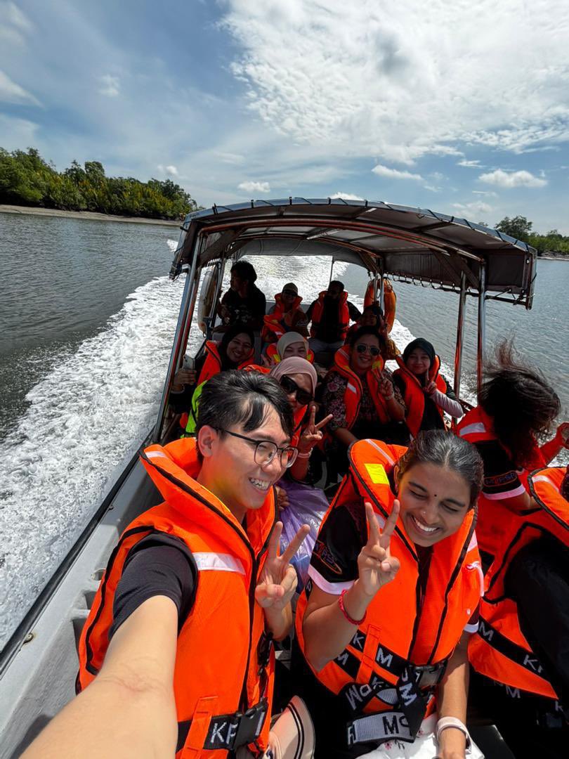 Faculty of Pharmacy, UM tweet media