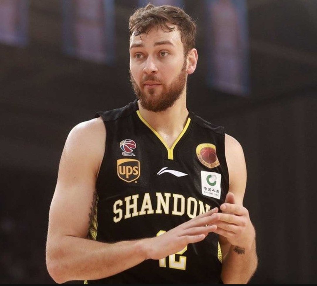 TheReal333s's tweet photo. Donatas Motiejunas U 7.5pts✅️

Salió por los pelos en un partido donde pese a no jugar mucho como esperábamos consiguió llegar a 7 puntos. Un verde sufrido https://t.co/wPG4FdCO2X