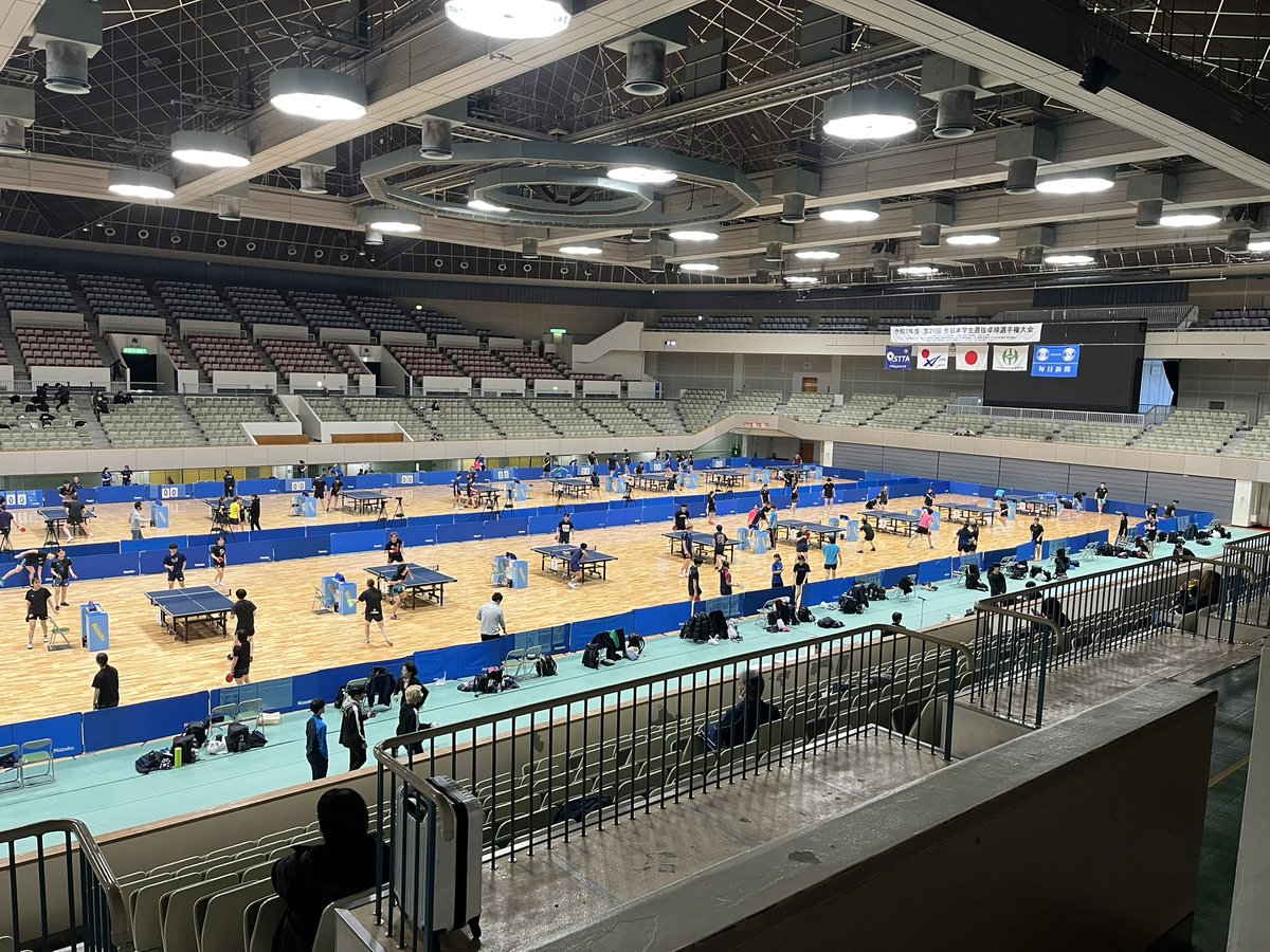 HIT_tabletennis's tweet photo. 本日から第21回全日本学生選抜卓球選手権大会が北九州市立総合体育館で開催されます🏓
東北学連代表として本学から2名が出場します！

#八戸工業大学　#八戸工業大学卓球部 https://t.co/Iwn31vgaHy