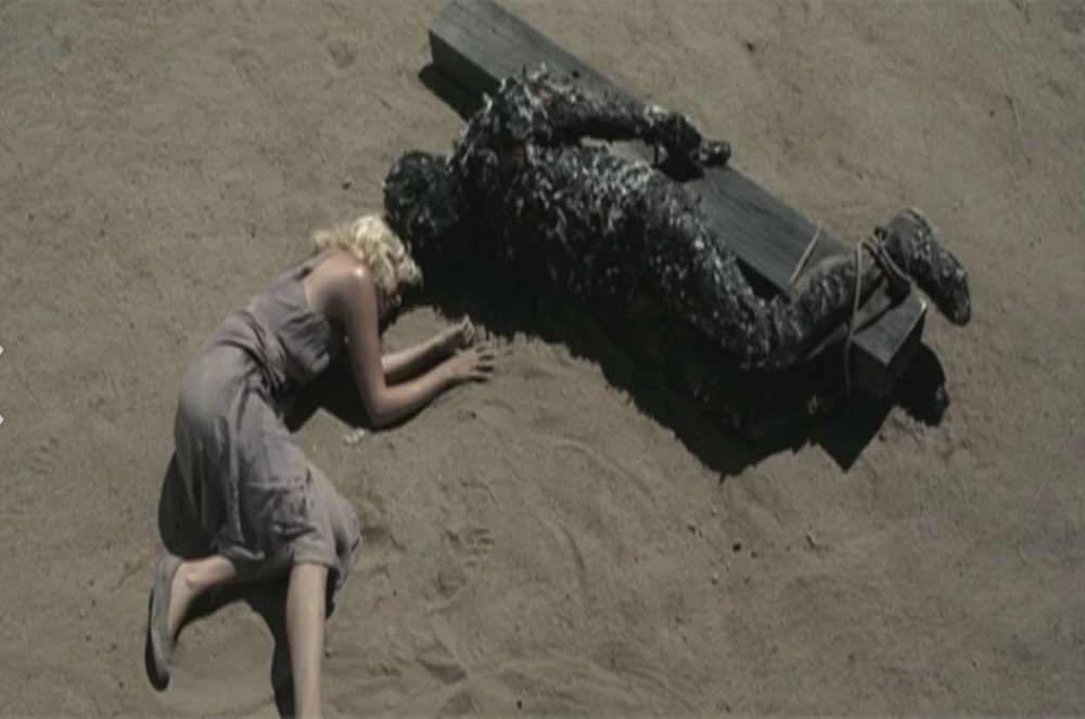 sonnysehra's tweet image. hbo’s “carnivàle” (2003-2005) is one of the most brilliant, weirdest, and criminally underrated shows i’ve ever seen. it takes place in the 1930s dust bowl and it’s inspired by gnosticism, david lynch, the book of revelation, hinduism, &amp;amp; masonic lore. so ahead of its time.