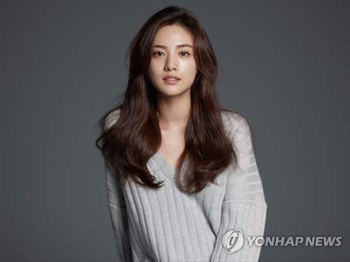 흉기 든 강도에게 상해 입힌 나나 모녀, 정당방위 인정
yna.co.kr/view/AKR202511…