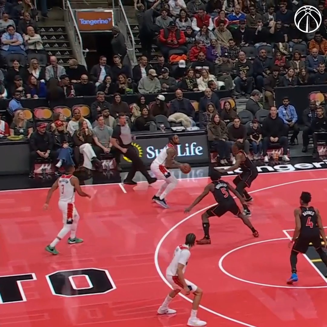 From defense to offense. 🤝 