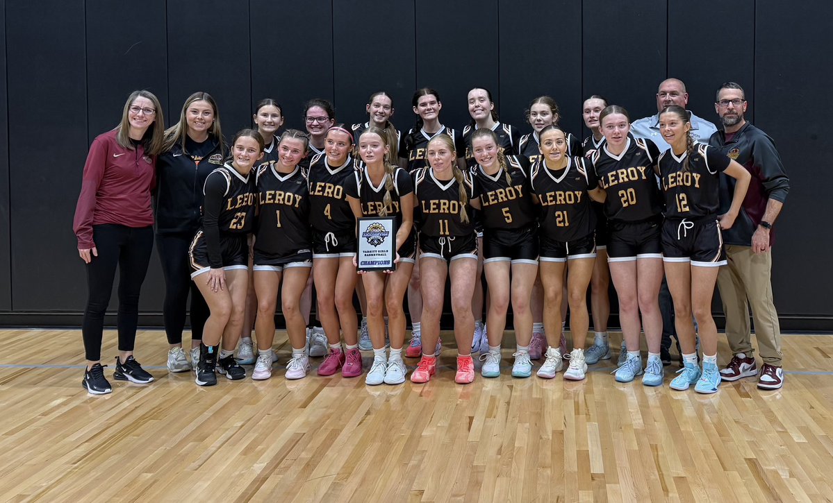 With a 54-30 win over a solid Roanoke-Benson. Lady Panthers are 2025 Lexington Classic Tournament Champions !