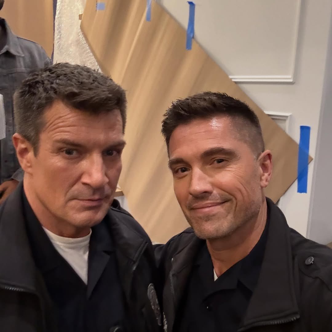 TheRookieBTS's tweet image. BTS 📸 | Eric Winter via Instagram [11.21.25] 

— A week on set through the rain and cap it off with 🌅 🍸
@/palmrepublicrum