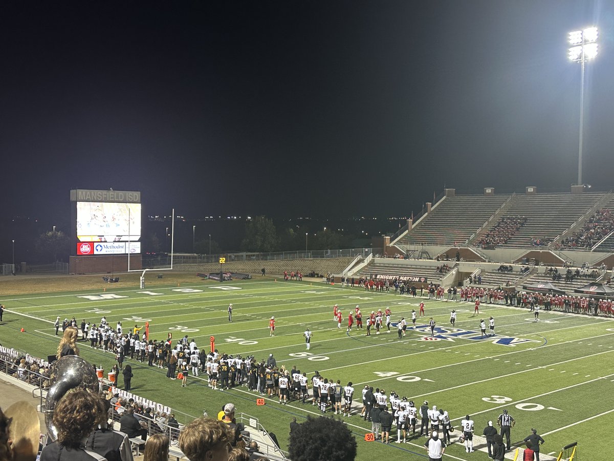 Forney_Rabbits's tweet image. It’s Round 2 of Playoff Friday Night Lights, and the Jackrabbits are READY. 🏈🔥
#AKR #AreaRound #ForneyFootball