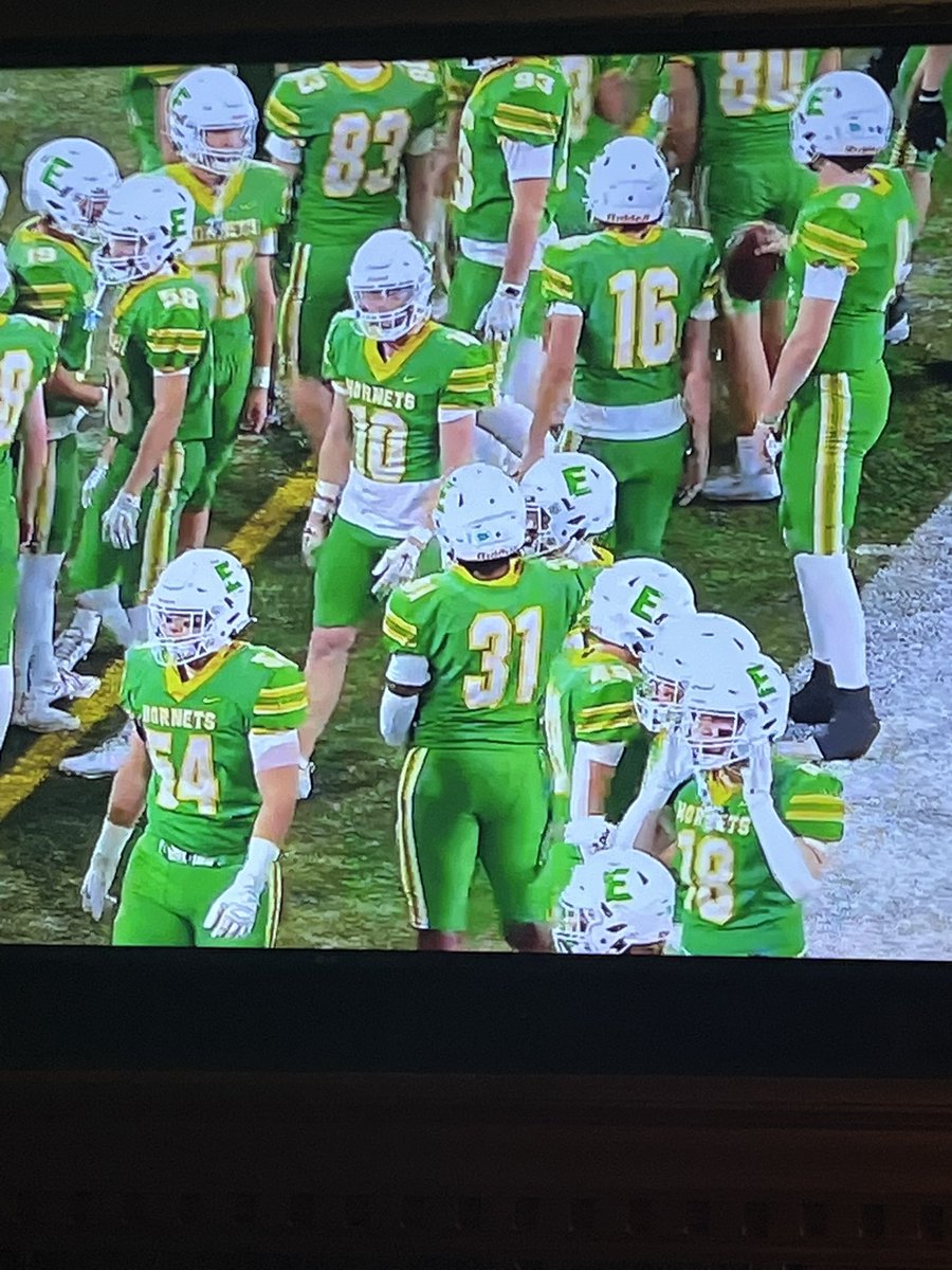 stades44's tweet image. The entire state hates us already….lets go win title 213 tonight boys #GoHornets