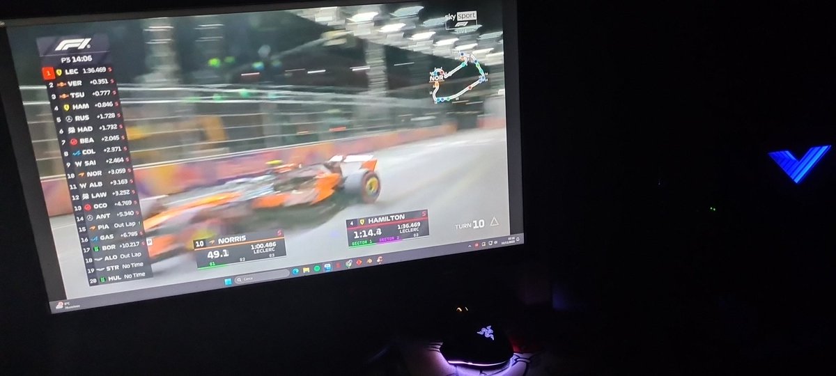 Presente 🤚 #pazzidellanotte