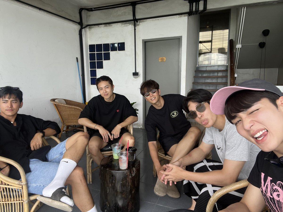 วันนี้พวกเราจะตั้งใจทำเพื่อขอบคุณ..ทุกคนที่รักพวกเรานะครับ💙 พร้อมมั้ยครับ มาสนุกด้วยกันนะครับ#เพียงนาวา #Lovermerman