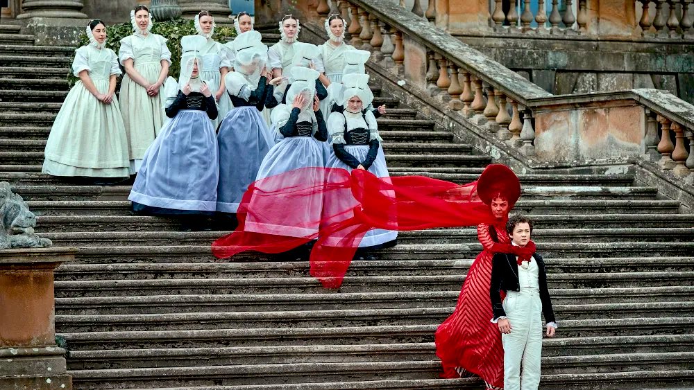 starlightrays's tweet image. the use of red with claire and victor in guillermo del toro's frankenstein #ofcourse has me thinking about the use of red with stacker and mako in pacific rim...