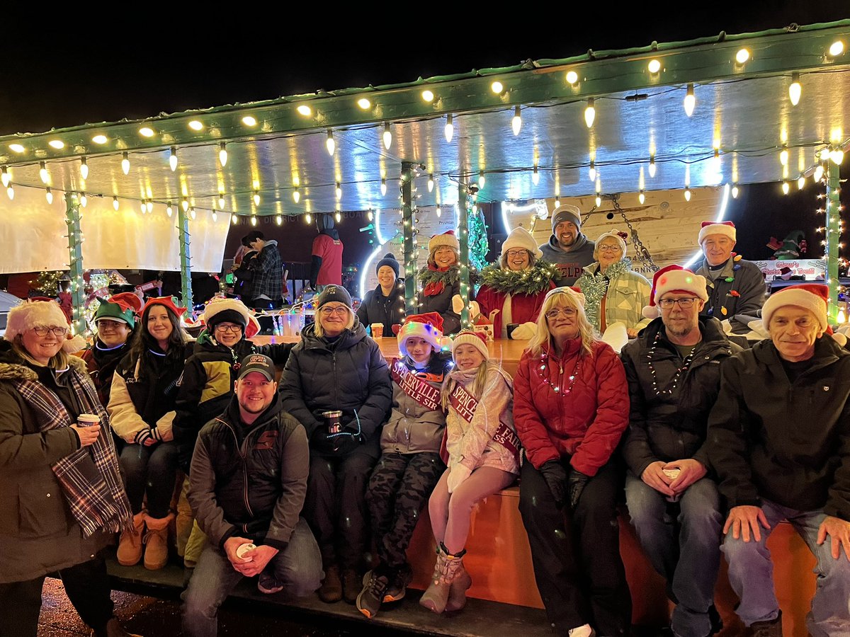 HERE WE GO!!
Spreading cheer for another year at the Prescott Santa Claus Parade!! 🎅