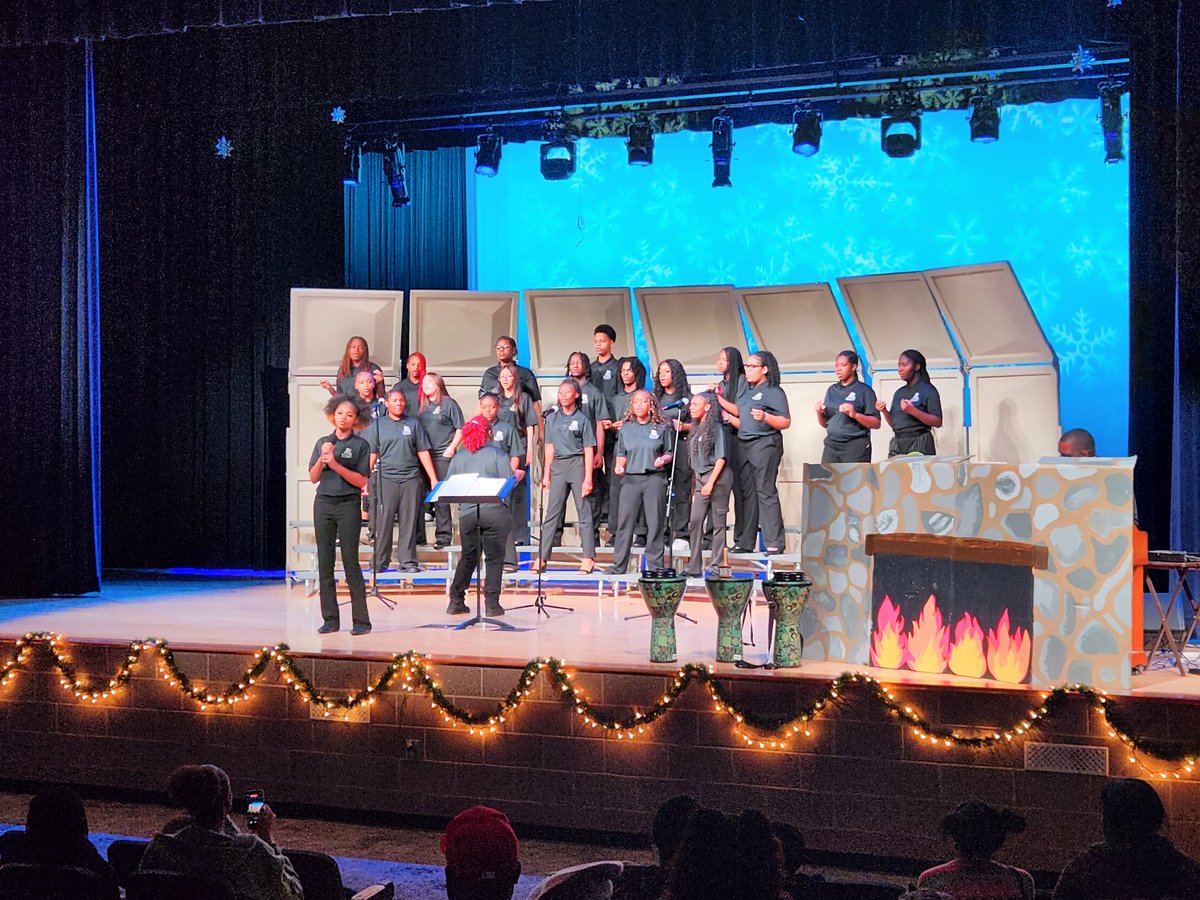 MsTedu's tweet image. What better way to begin the holiday season than with  melodies of cheer &amp;amp; movement of joy. Thank you Banneker HS for being the featured choir at our Shades of Winter Chorale Concert.

As always, stellar performance tonight @QClaybrooks