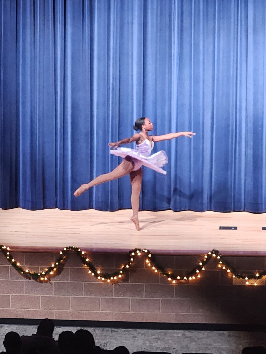 MsTedu's tweet image. What better way to begin the holiday season than with  melodies of cheer &amp;amp; movement of joy. Thank you Banneker HS for being the featured choir at our Shades of Winter Chorale Concert.

As always, stellar performance tonight @QClaybrooks